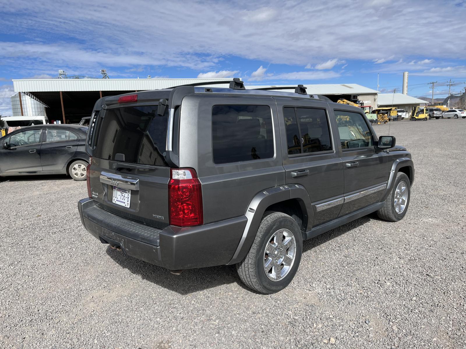 ./imagenes/INVOICE/2019/15272/JEEP COMMANDER 4X4 LIMITED (5).JPG